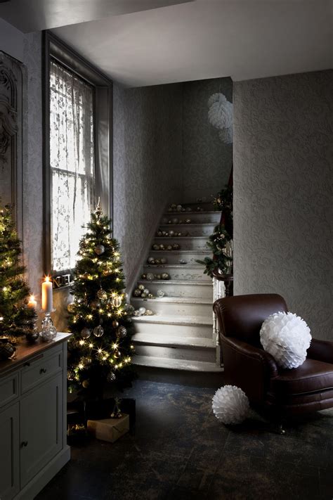 Modern Christmas Decorating Ideas That You Must Not Miss Festival