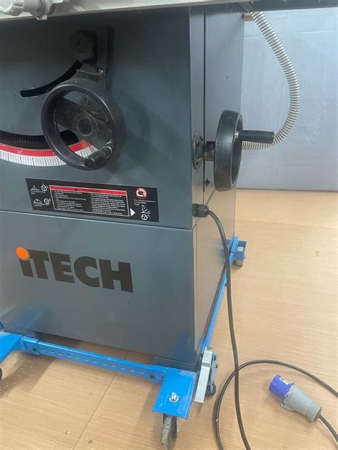 Itech 250mm Table Saw 01332 240v Complete With Mobile Base And Spare