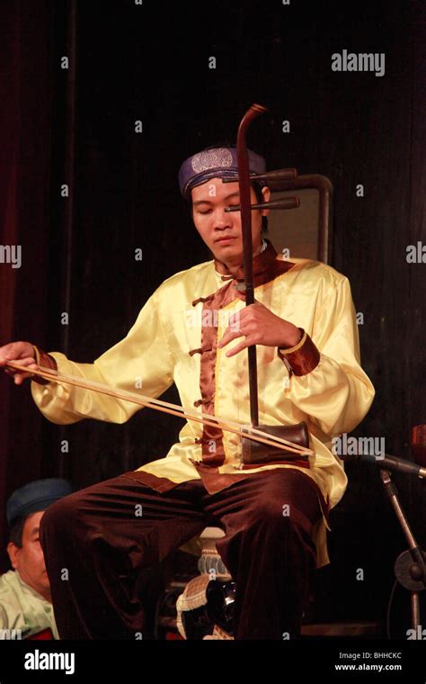 Vietnam Hoi An Traditional Musician Stock Photo Alamy