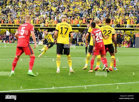 Marco Reus Hi Do Shoots The Goal With A Free Kick Action Soccer