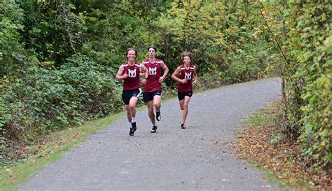 Islander Boys Cross Country Squad Leads The 3a Kingco Pack Mercer