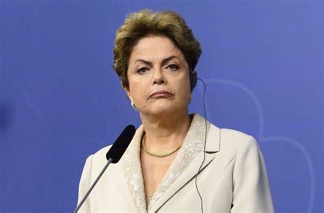 Crise no Brasil: O que sobra e o que falta para o Brasil não afundar | Opinião | EL PAÍS Brasil