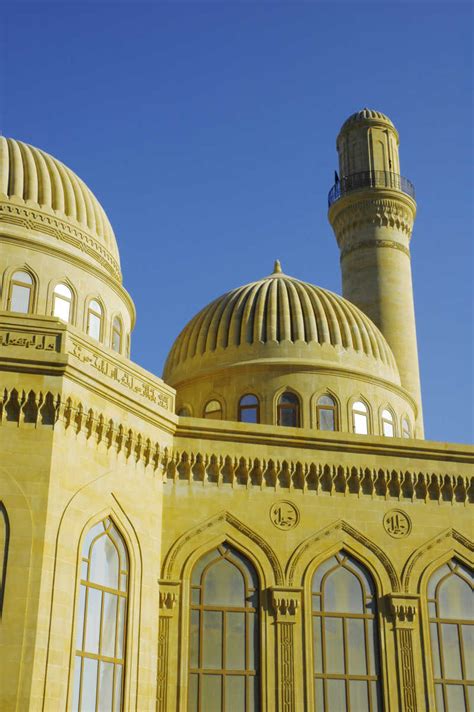 清真寺图片 阿塞拜疆巴库的两座尖塔的清真寺素材 高清图片 摄影照片 寻图免费打包下载