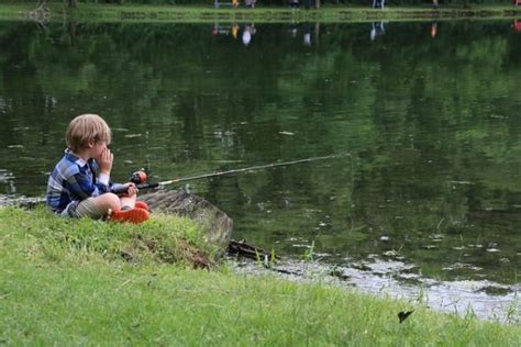 Fishing With Kids 13 Tips For Taking Kids Fishing For The First Time