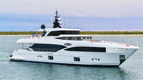 Third Majesty 100 Yacht Oneworld Delivered By Gulf Craft