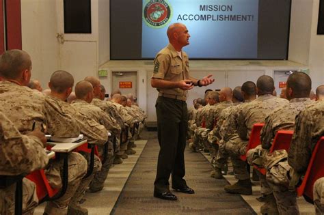 Recruit Training Teaches Fundamentals Of Leadership Marine Corps