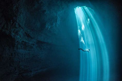 Photo Series Captures Underwater Secret Sinkhole In Mexico 9travel
