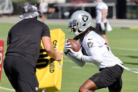Las Vegas Raiders Podcast Tdl Raiders Open Training Camp Silver And
