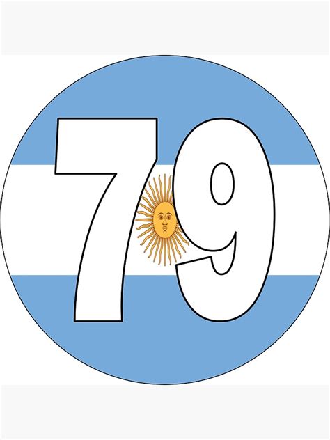 Lámina Metálica Número 79 Con La Bandera Argentina En El Fondo De