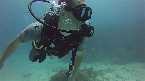 Ocho Rios Jamaica Scuba Diving 40 Ft Down Rock Formations Part