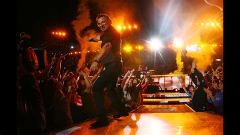 Springsteen Surprises Jersey Shore Bar With Concert Cnn
