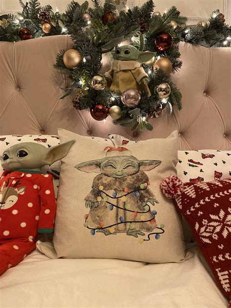 Baby Yoda The Child Navidad Santa Claus Funda De Etsy España