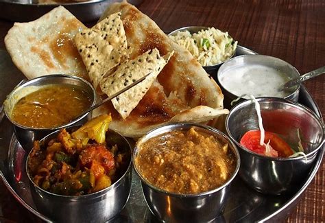 Top 10 Places For Foodies In India Tripoto