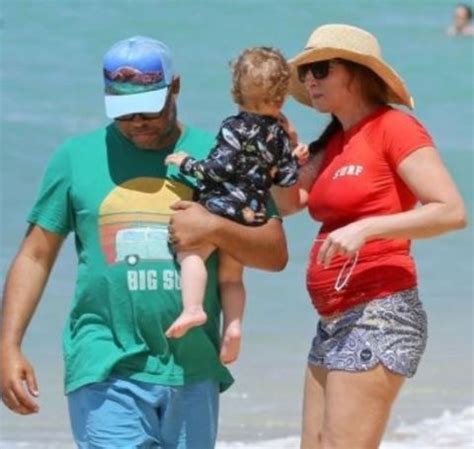 Jordan peele and chelsea peretti managed to keep their romance private for an entire year before the public this hollywood couple welcomed a son named beaumont in july 2017, but fans chelsea peretti wasn't looking for love before she met jordan peele. Little Known Facts of Jordan Peele and Chelsea Peretti's ...