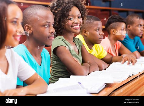 African Students Class Group Hi Res Stock Photography And Images Alamy