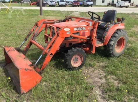 Kubota 30 Hp Tractor For Sale In Houston Tx Offerup
