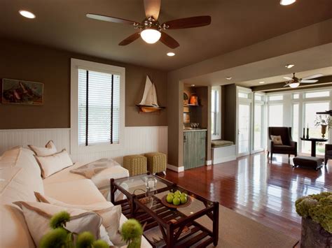 In a small home, paint adjoining rooms the same color. All About the Different Types of Paint | DIY