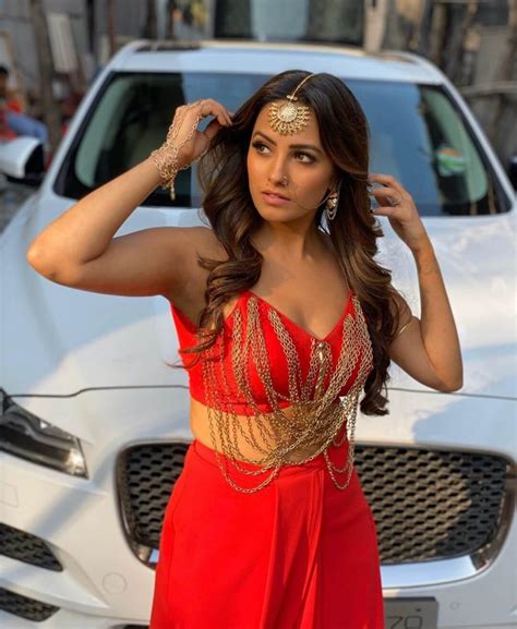 Inspirations To Steal From Anita Hassanandani Blouse Designs