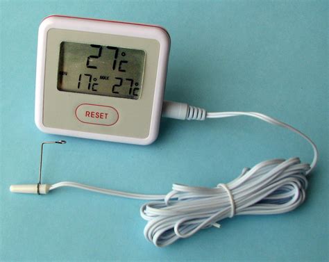 Emt900 Electronic Thermometer Enquire Online