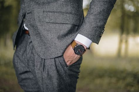 How To Wear A Watch 8 Rules To Live By