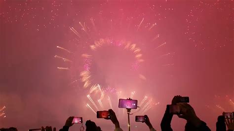 London New Years Eve 2020 Fireworks 4k Youtube
