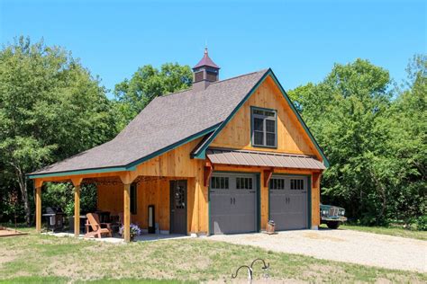 Lean To Overhangs The Barn Yard And Great Country Garages Barn Garage