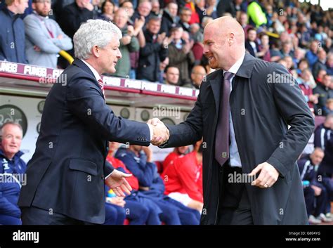 Mark Dyche Hi Res Stock Photography And Images Alamy