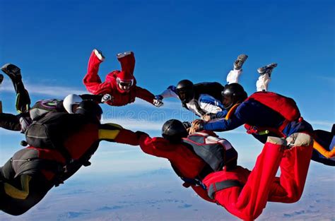 Skydiving Team Work Formation Make A Circle Editorial Photography