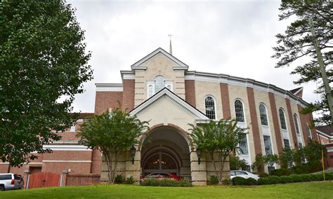 Mountain Brook Baptist Church Celebrates 75 Years