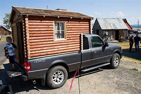 22 Rvs That Look Like Log Cabins Slide In Camper