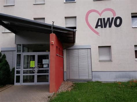 Kostenlose wohnungsbörse für mieter und vermieter in schweinfurt kostenlos wohnungen und wg's in schweinfurt suchen und inserieren mit bildern. Zimmer mit Küche und Bad im Studentenwohnheim - 1-Zimmer ...