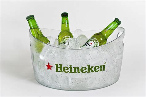 * ekwiwalent pieniężny będzie wypłacany tylko w określonych przypadkach. Heineken Cooler | Manuel Garcia | Flickr
