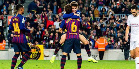 May 03, 2021 · raksasa la liga barcelona dikabarkan siap untuk melego sampai 18 pemainnya demi melunai utangnya yang menumpuk., barcelona, la liga, gerard pique, philippe coutinho, joan laporta, miralem pjanic, gosip transfer, samuel umtiti, ousmane dembele, riqui puig, junior firpo, francisco trincao, matheus fernandes, martin braithwaite, sergino dest, berita barcelona, emerson royal, berita liga spanyol. Debut di Barca pada Usia 19 Tahun, ini Komentar Riqui Puig ...