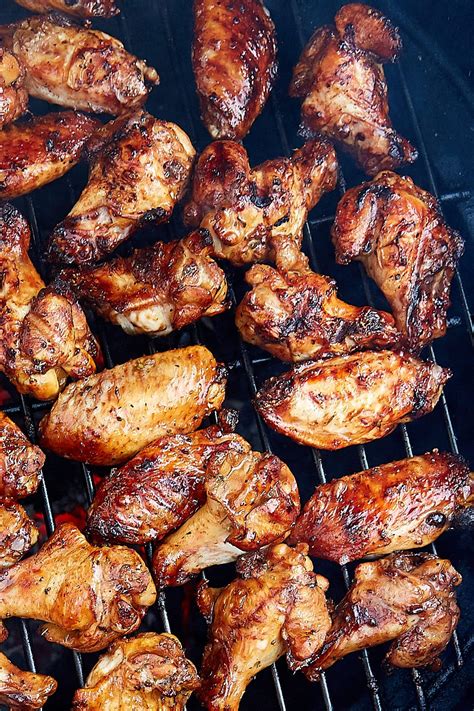 Then place the chicken wings in the sauce, turn the chicken wings to make sure they are well remove chicken wings from fridge 1 hour before grilling. Irresistible, smoky, crispy charcoal grilled chicken wings. Marinated in olive oil, herbs and ...
