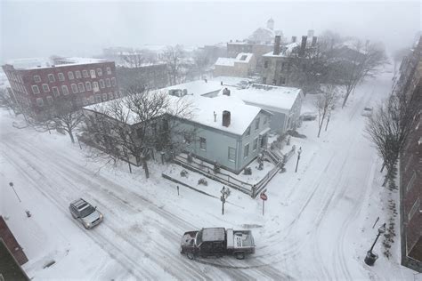 Snow And The ‘small Town Effect The Boston Globe