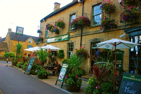 Driving from cirencester, just follow the a429 north, you'll pass signs saying you've entered the village. The Knightsbridge Inn, Bourton on the Water, Cotswolds ...