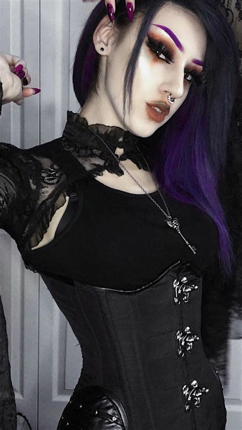 Pin By Tony On Gothic Goth Beauty Hot Goth Girls Purple Goth