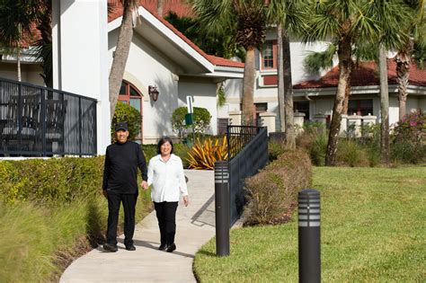 Embracing Summer Bliss: La Posada's Vibrant Retirement Haven in Palm