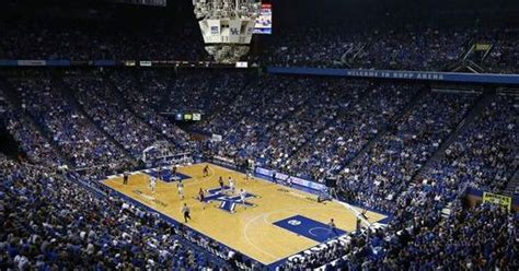 Evansville and UK basketball finalizing game at Rupp Arena in 2019-20