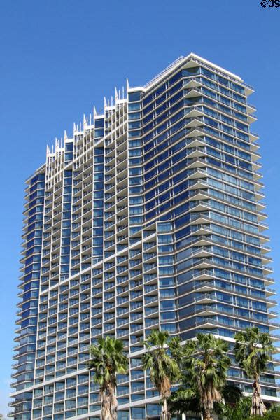 Trump International Hotel And Tower Waikiki Beach Walk Waikiki Hi