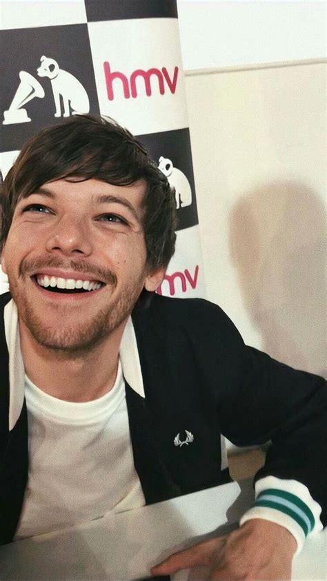 A Look At That Beautiful Smile 😍😍 In 2020 Louis Tomlinsom Louis