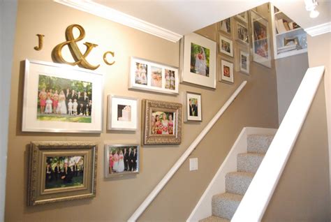 By adding a staircase design with unique materials or updating an existing structure with new decor or a fresh wall color, you can easily change their overall look. 25+ Best Picture Wall Ideas for Stairs | PicBackMan