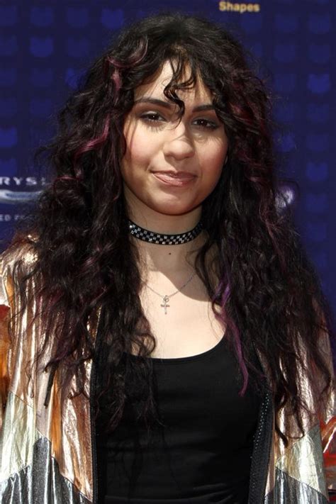 Alessia Cara Curly Dark Brown Choppy Bangs Peek A Boo Highlights