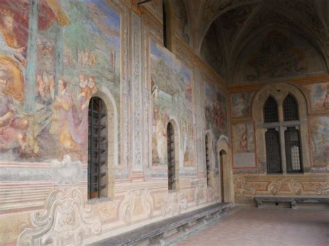 what to see in naples convent cloister and museum of s chiara