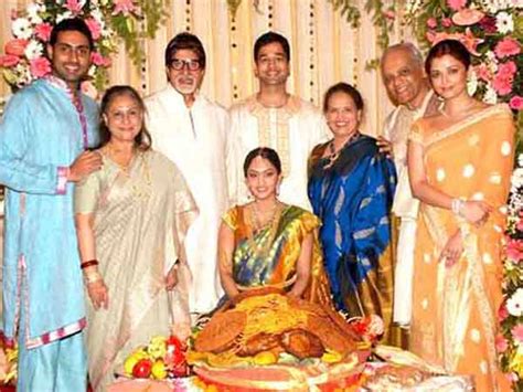 See more ideas about tamil actress photos, actresses, actress photos. Bollywood Stars | Family Pictures | Aishwarya | Shahrukh ...