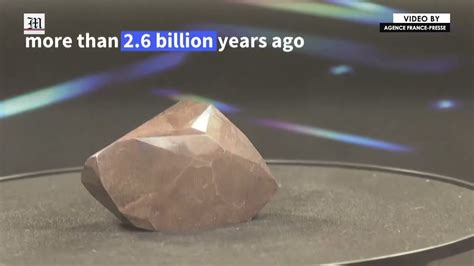 Black Diamond Largest Ever Cut Goes On Show In Dubai Youtube