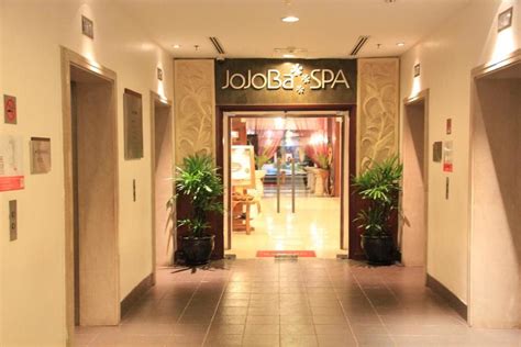 Terasa sahip berjaya times square apartment suite dairesinde ayrıca çatı havuzu bulunmaktadır. Berjaya Time Square by Trivia (Deluxe Apartment ...