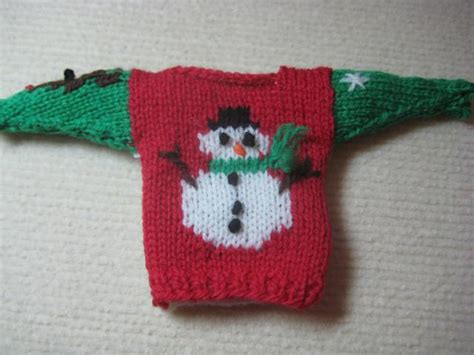 Our directory links to free knitting patterns only. Rox Talks: Ugly Christmas Sweater