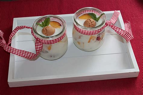Pfirsichdessert mit Dickmilch und saurer Sahne von patty89
