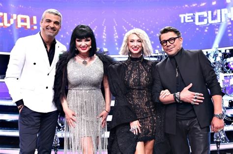 The show is hosted by cosmin seleși and alina pușcaș. FOTO. Cine sunt concurenții noului sezon al emisiunii Te ...